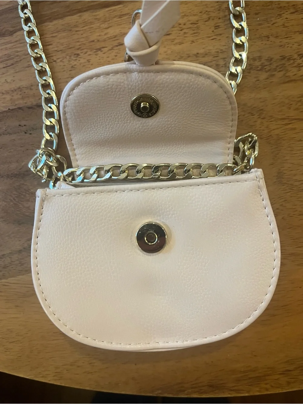 AUTHENTIC CHLOÉ PARFUMS NOVELTY POUCH WITH CONVERSION STRAP